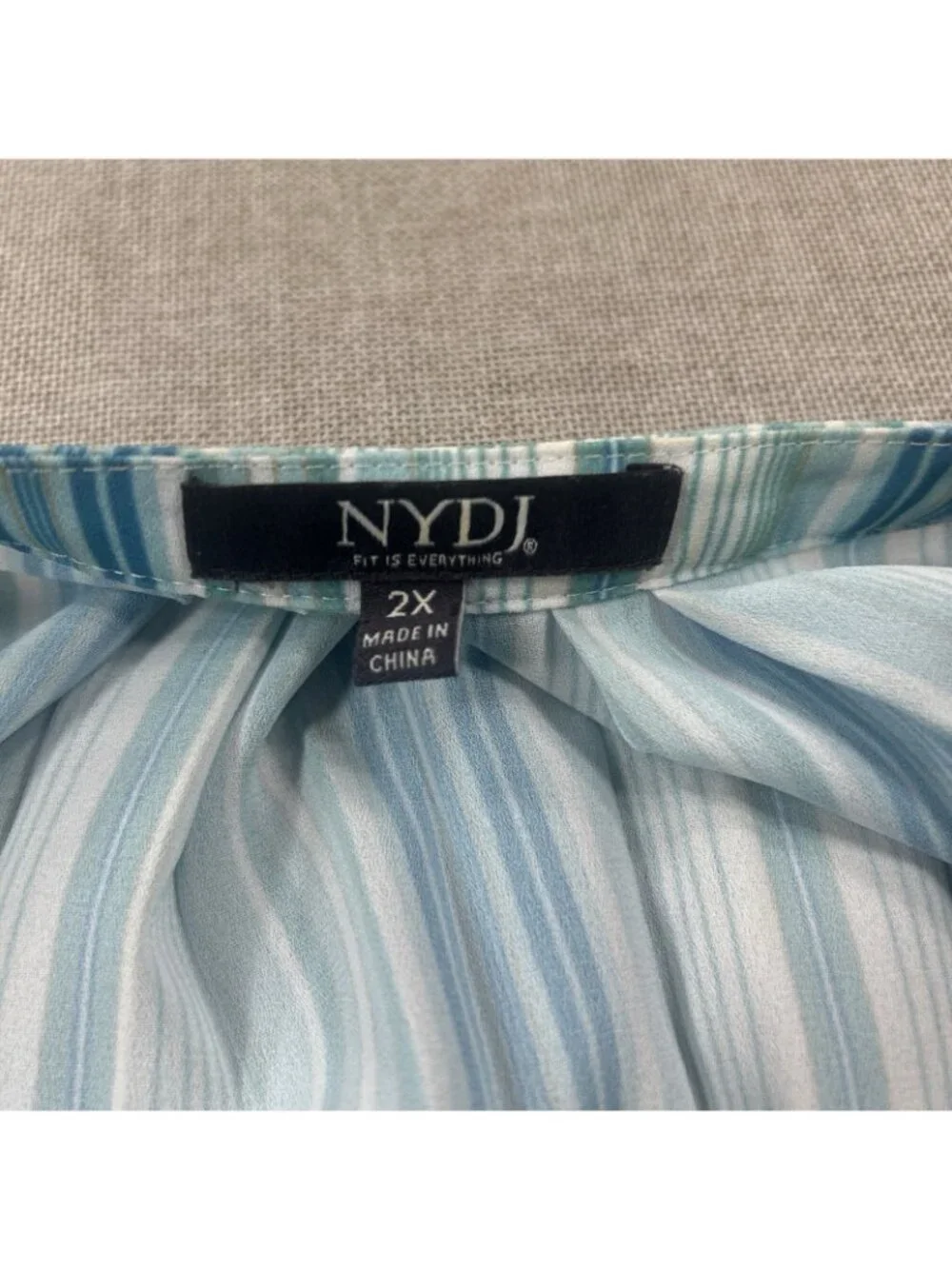 NYDJ Not Your Daughters Jeans Women’s Size 2X Pullover Tunic Top Blue Stripe - Picture 5 of 8